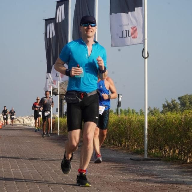 Klaus and a student working together